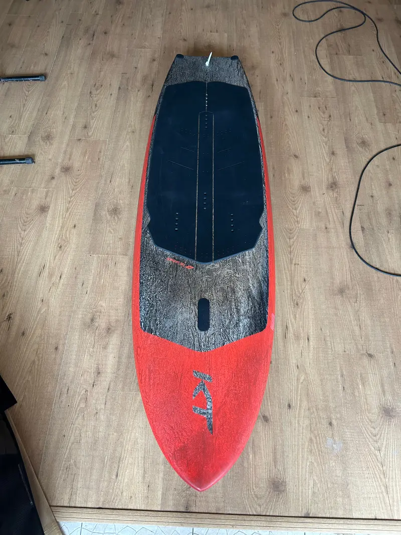 Kt Super K2 Pro Foilboard – 120L, Minimal Use (2–3 Sessions) 1